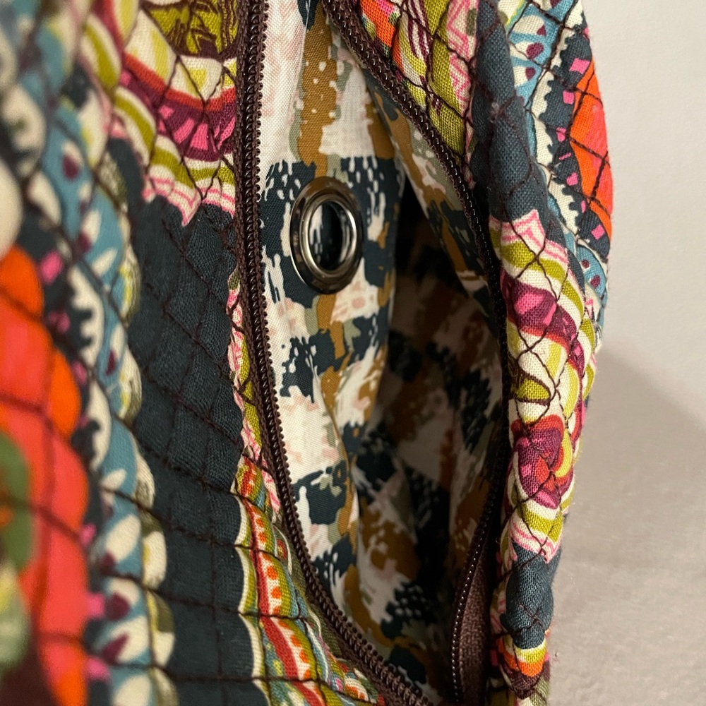 Vera Bradley Heritage Paisley Hadley Crossbody - Picture 4 of 5